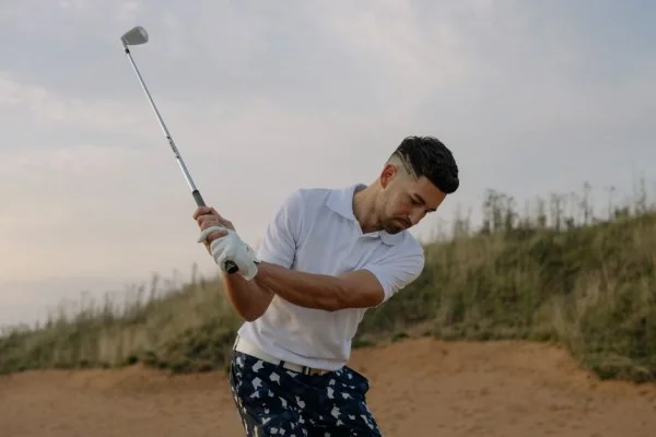 professional golf swing
